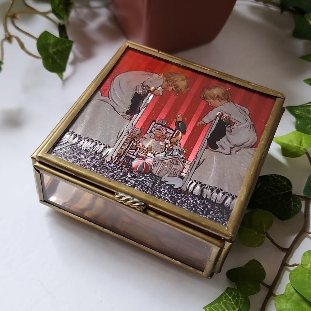 Vintage Art Deco Enesco Glass Brass Trinket Box